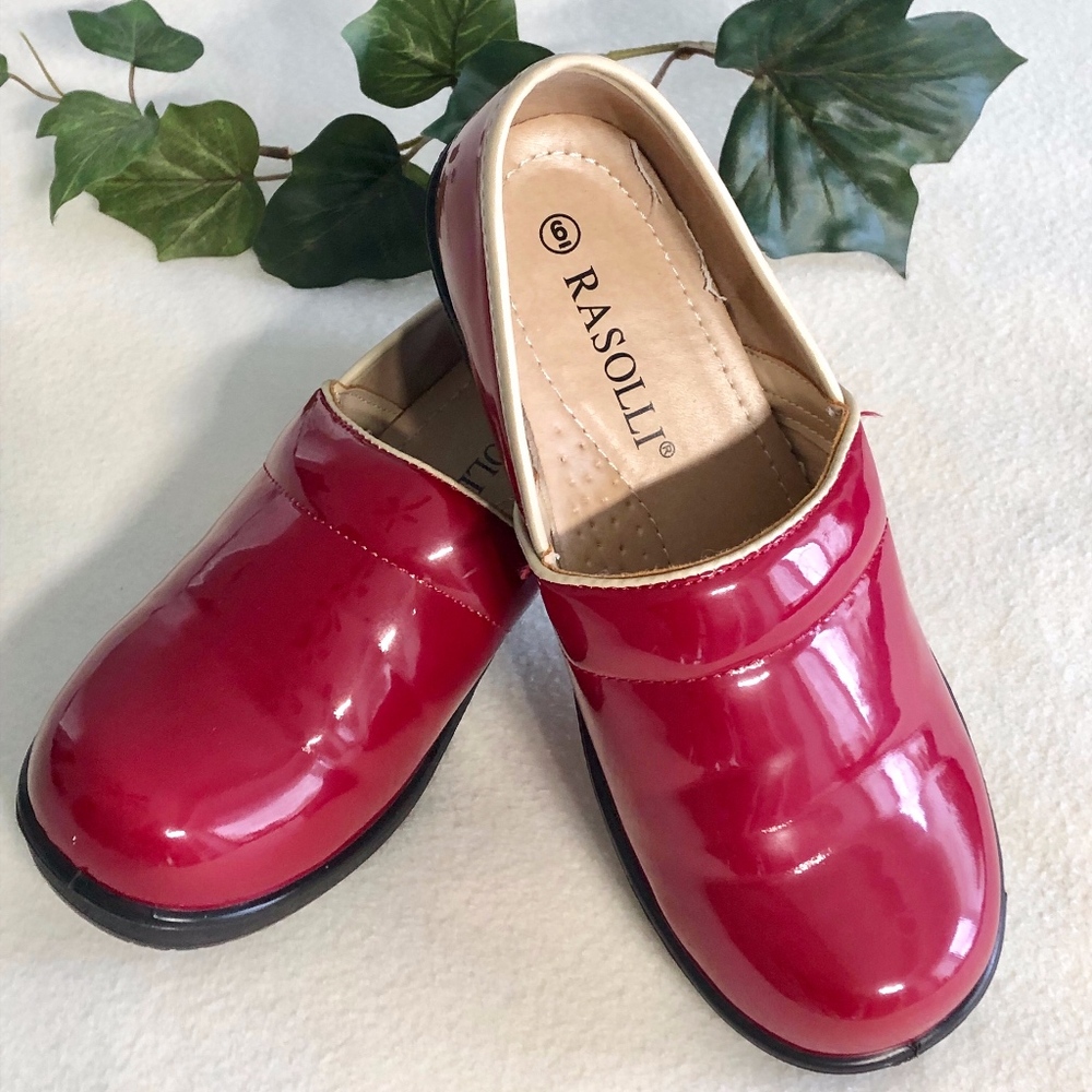 RED Rasolli Clogs Sz 6